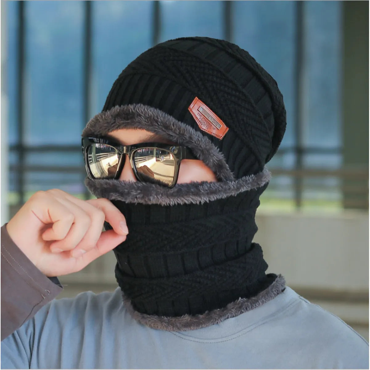 Men's Outdoor Warm Scarf & Fluff Hat by Endo33 Markets